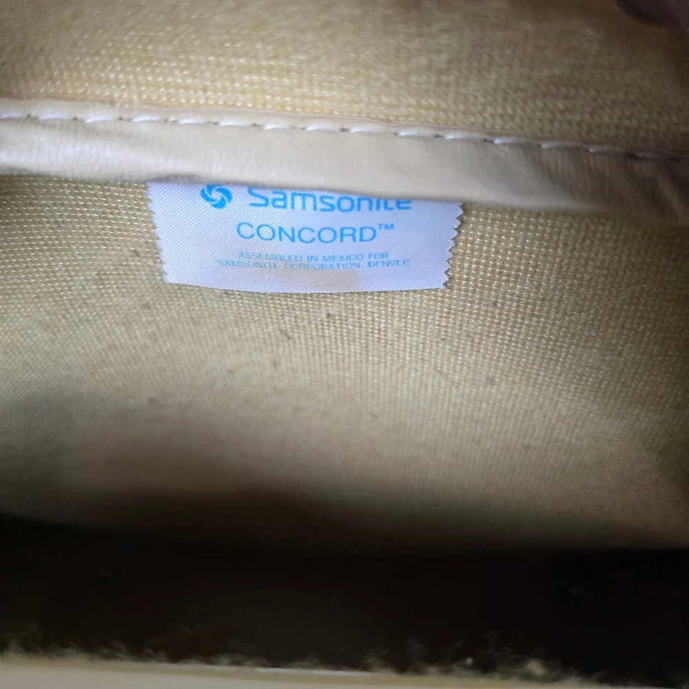 Samsonite Concord Vintage Tan Faux Leather‎ Messenger Bag Travel Shoulder Bag